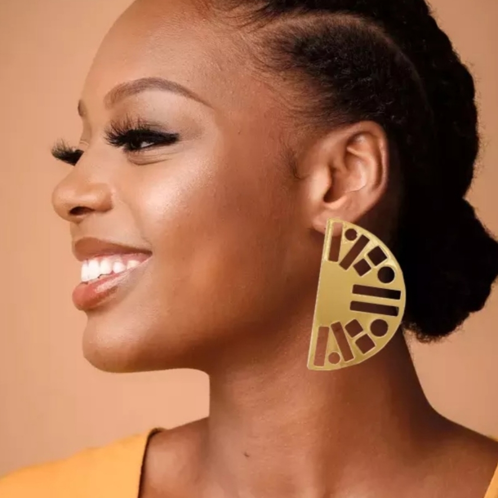 Geometric shape 👂